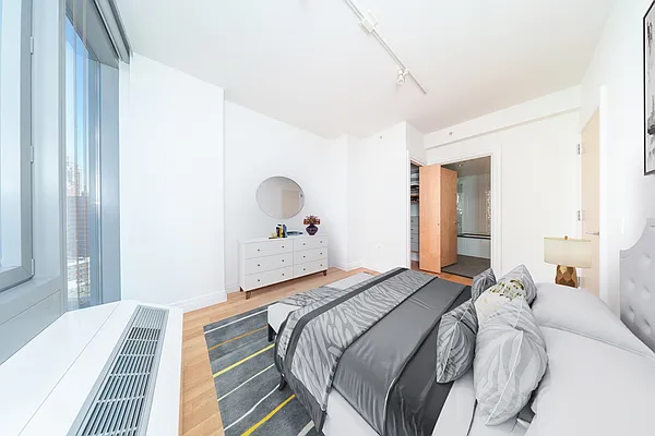 Rented by Platinum Properties | media 65