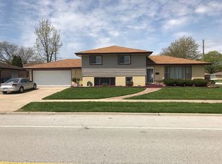 16900 Prince Dr, South Holland, IL 60473