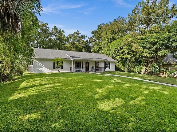 3rd image of 5877 Lancewood WAY