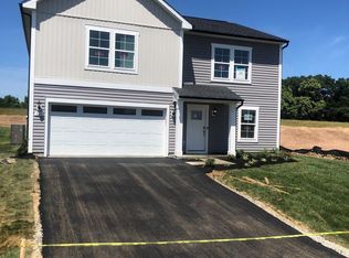 326 Outrigger Rd, Inwood, WV 25428