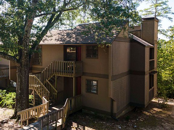 3rd image of 1201 N Pierce St APT 9