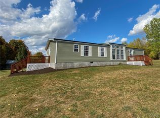 300 Bull Run Rd, Parish, NY 13131