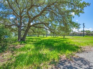 210 Timber Lane Loop, Rockport, TX 78382