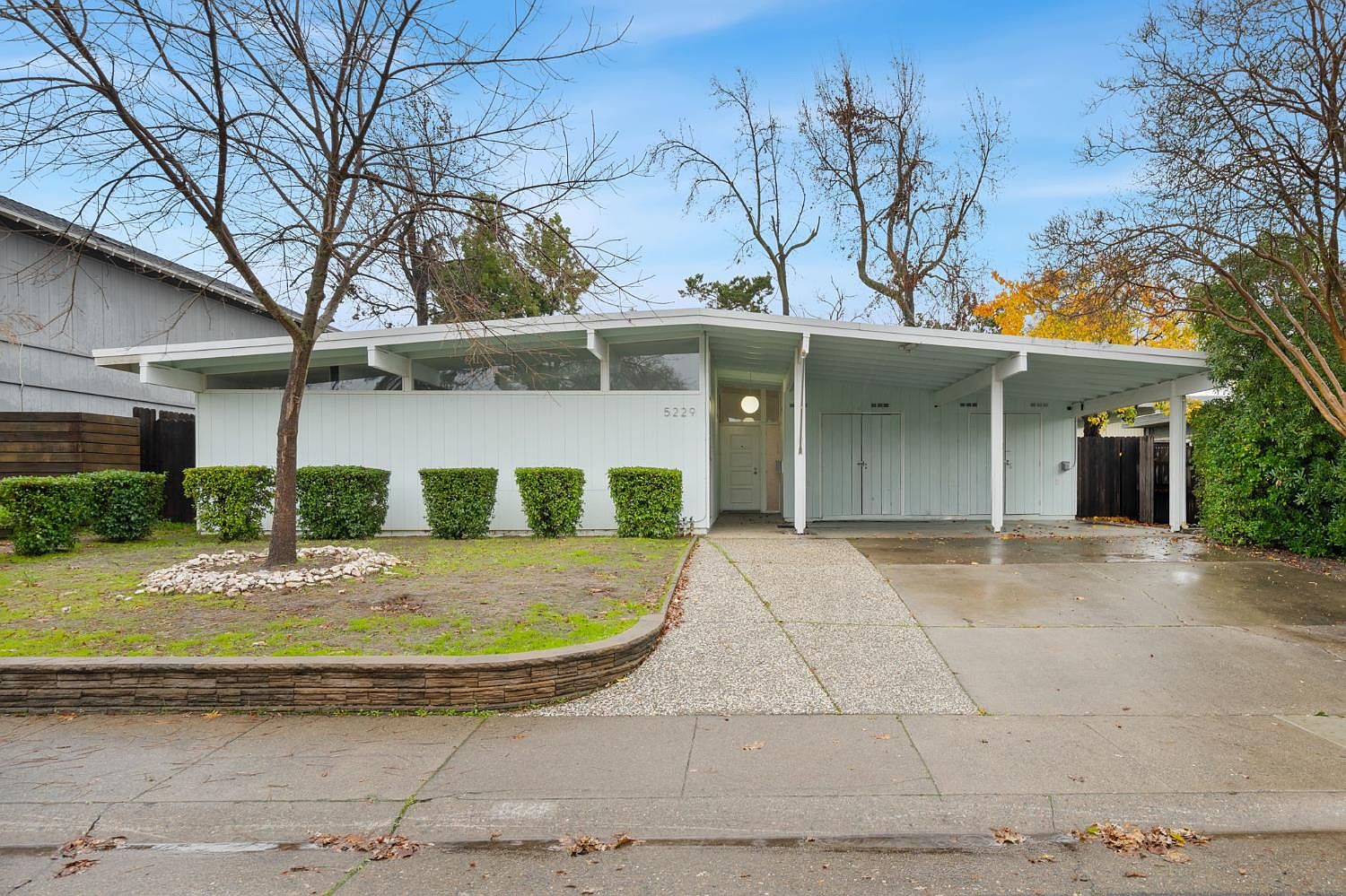 5229 Overbrook Way, Sacramento, CA 95841 | Zillow