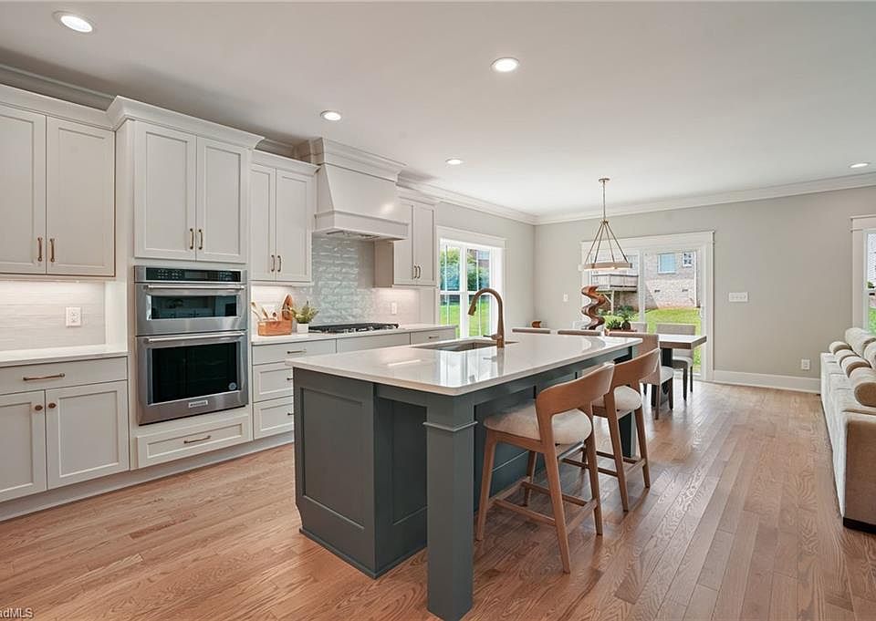 1st image of 1831 Buxton Way