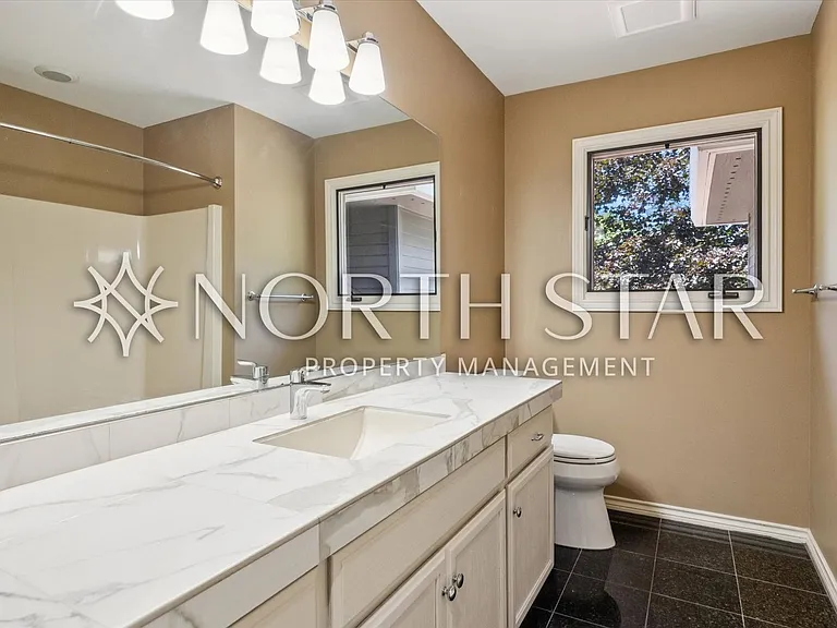 2055 Ridge Pointe Dr — Photo 25