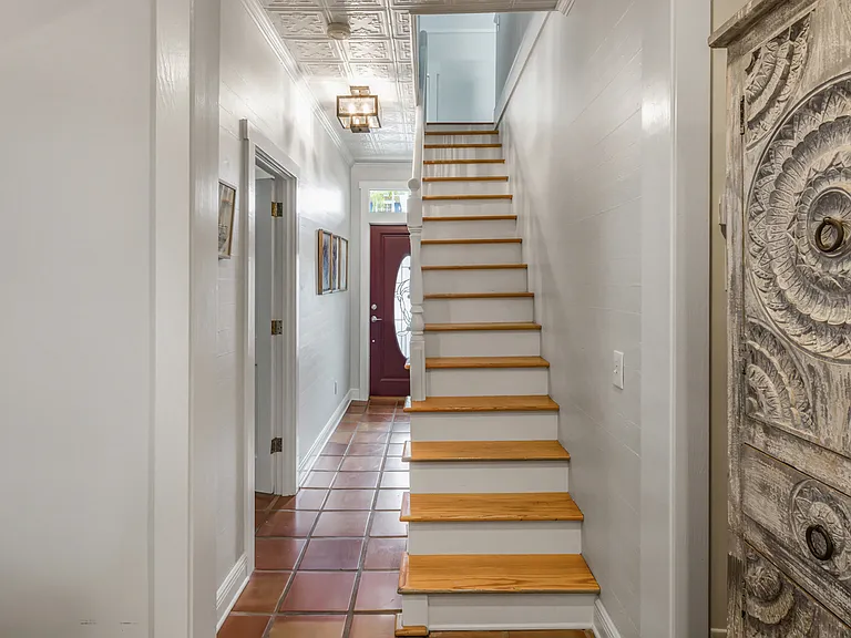 903 Thomas St — Photo 31
