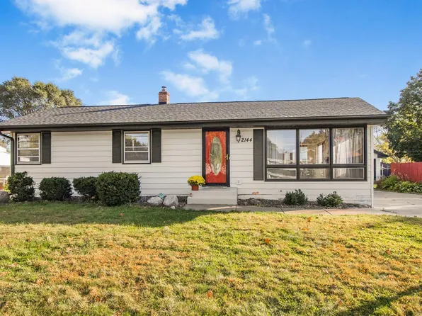 2144 Mesabi Ave, North Saint Paul, MN 55109