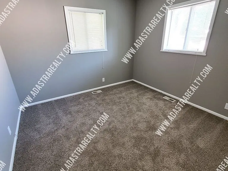 9532 Booth Ave — Photo 7