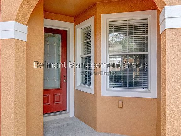 3rd image of 9426 Silver Buttonwood St