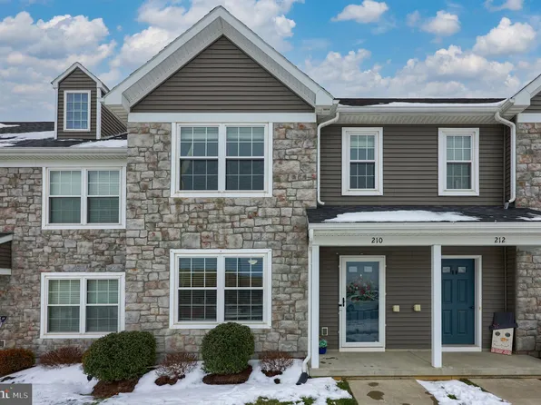 210 Blackford Blvd #U-0008, Lebanon, PA 17042