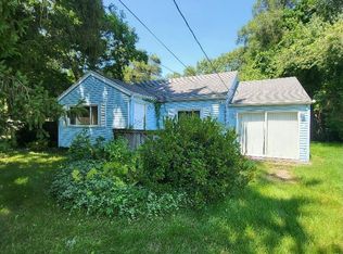 19393 Greenacre St, South Bend, IN 46637