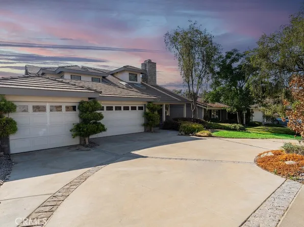 30517 Early Round Dr, Canyon Lake, CA 92587