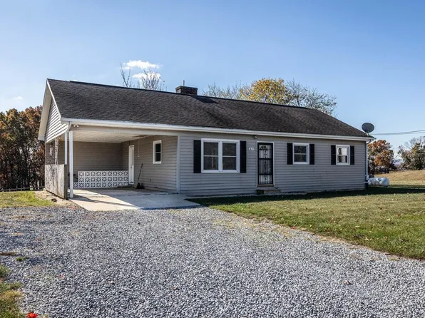 42 Bishop Ln, Staunton, VA 24401