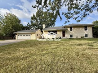 8217 Harrison Cir, Bloomington, MN 55437