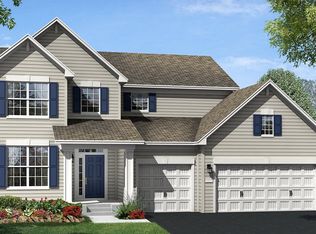 801 Cascade Dr, Chaska, MN 55318