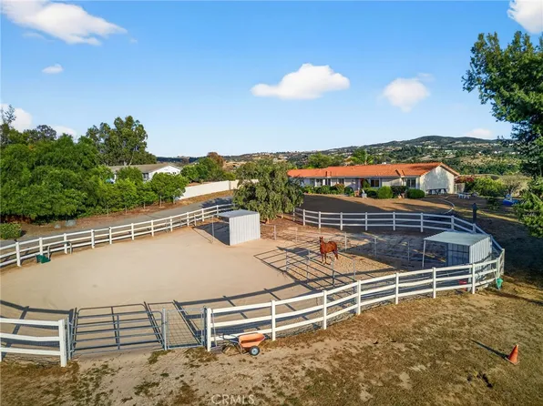 39775 Calle Bellagio, Temecula, CA 92592