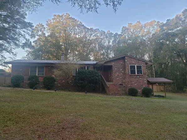55 Myrtle St, Enterprise, AL 36330