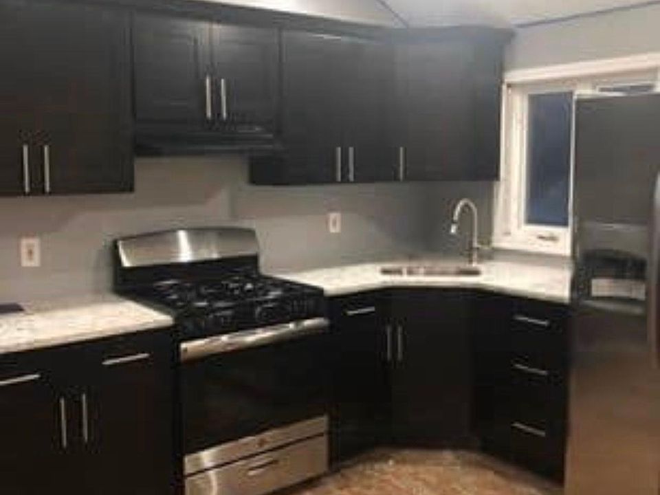 1st image of 24114 85th Ave #2