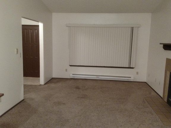 4th image of 19020 B St E Unit B