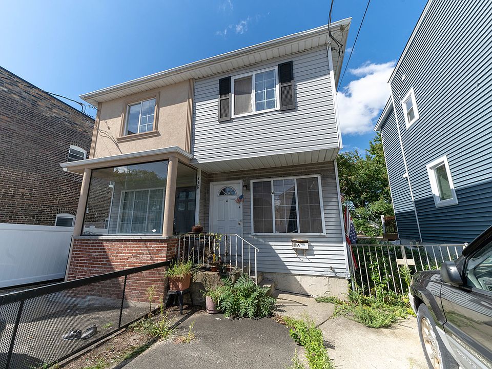 1st image of 338A Bradley Ave