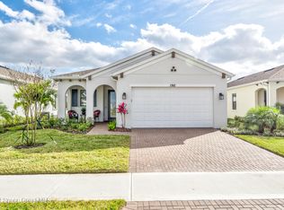 1742 Great Belt Cir, Melbourne, FL 32940