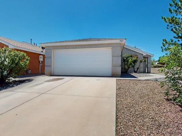 9927 Silverton Dr NW, Albuquerque, NM 87114