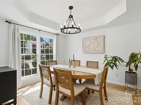 3rd image of 12312 Greenway View Ct