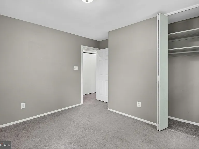 16611 Geddy Ct — Photo 22