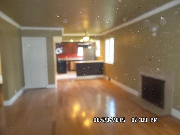 2nd image of 10600 S Parnell Ave
