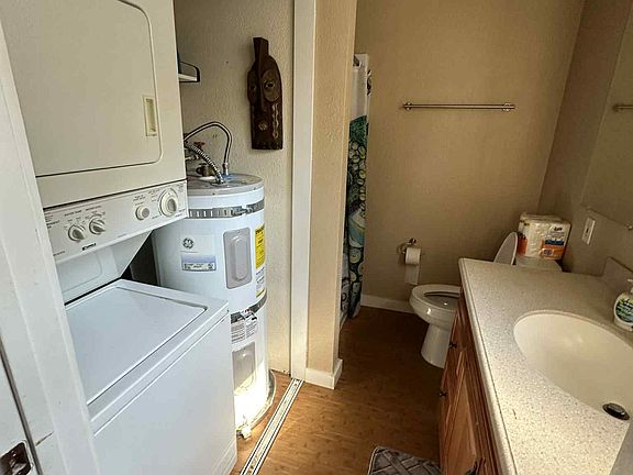 5th image of 14518 SE 42nd Pl Unit B