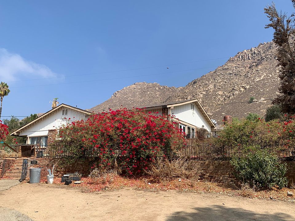2nd image of 10968 Pettegrew Rd