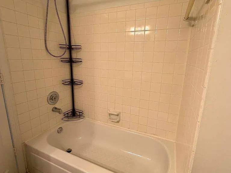 102 Cabin Ct — Photo 9