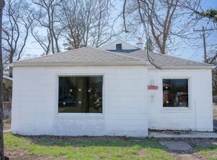 20255 Santa Rosa Dr, Detroit, MI