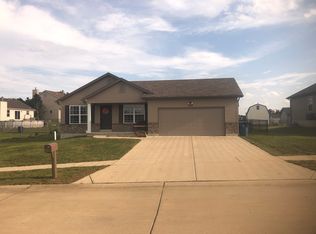 204 Hawkshire Ct, Hillsboro, MO 63050