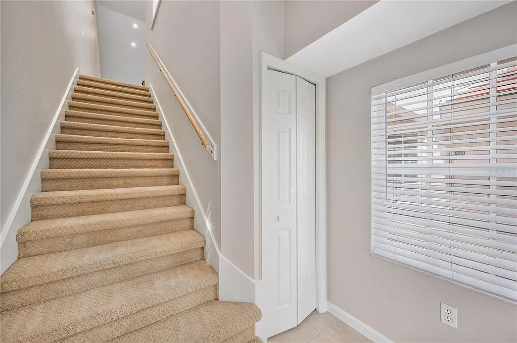 2 bed, 2.0 bath, 1624 sqft, $2,250 — Photo 3