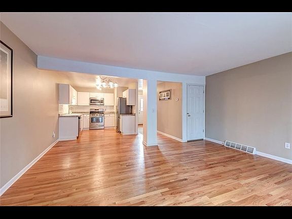 3rd image of 4219 Anguilla Dr