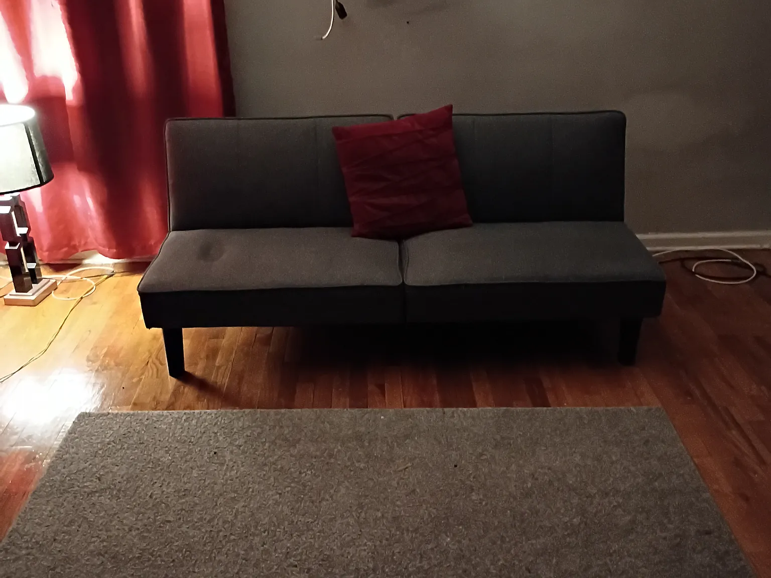3 bed, 878 sqft, $1,050 — Photo 3