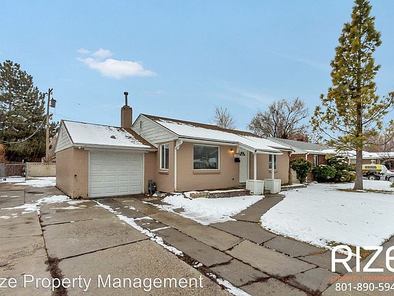 2nd image of 1487 W Bell Ave