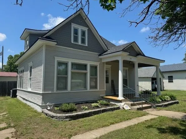 105 N Custer St, Delphos, KS 67436
