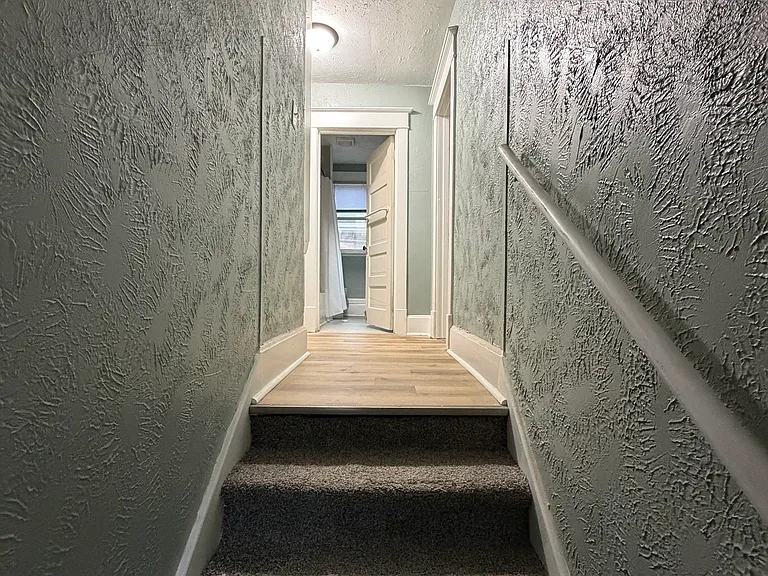 W Laura Ave — Photo 6