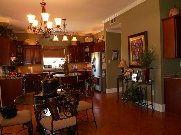 3rd image of 120 Riverbend Dr
