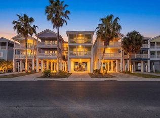 573 1st St, Cedar Key, FL 32625