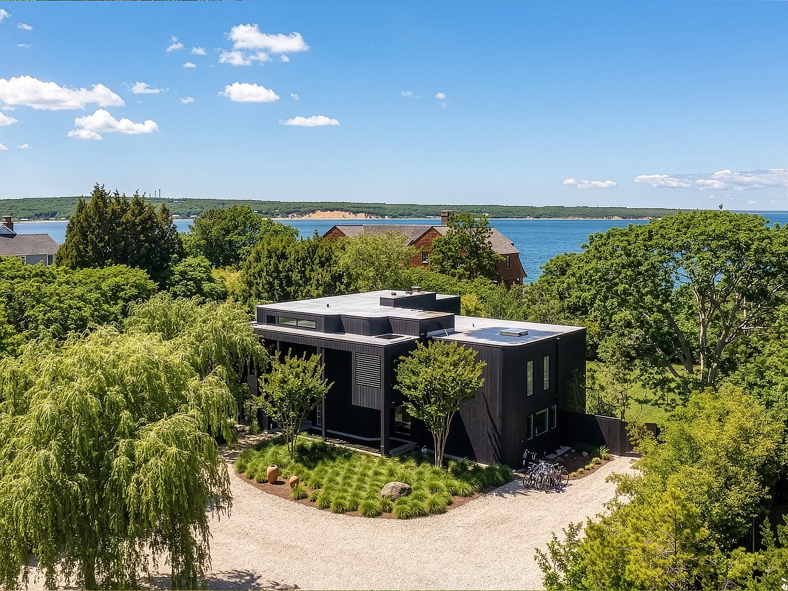 Montauk Summer Rental Designed by Nate Berkus and Jeremiah Brent — Photo 1