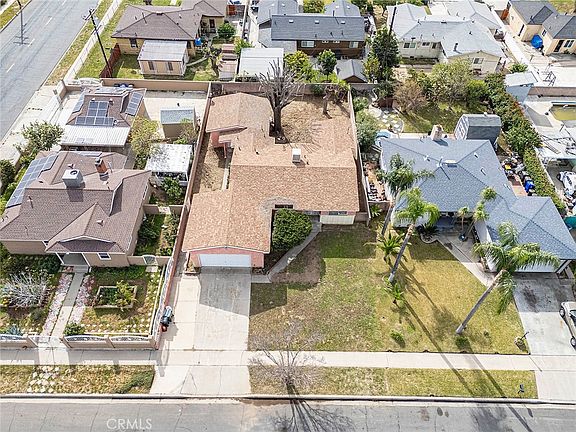 2nd image of 285 E Carter St