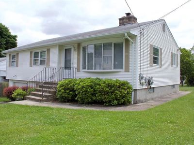 19 Lawrence St, North Providence, RI, 02904