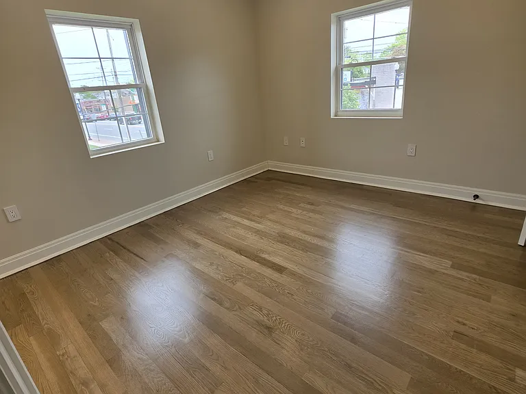 1453 Morris Ave #2 — Photo 22