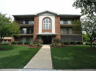 14541 Ravinia Ave, Orland Park, IL 60462
