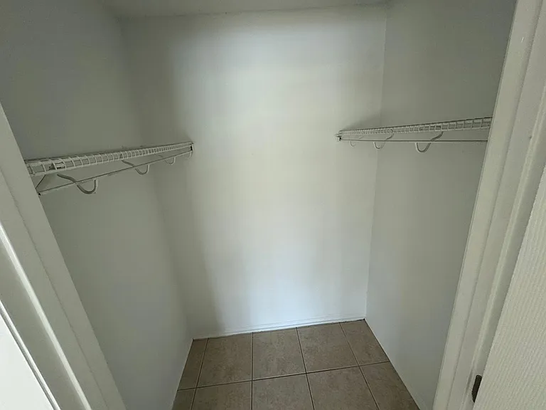 1222 Bermuda Lakes Ln #106 — Photo 13