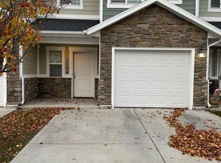 1154 W Excalibur Way, West Haven, UT 84401